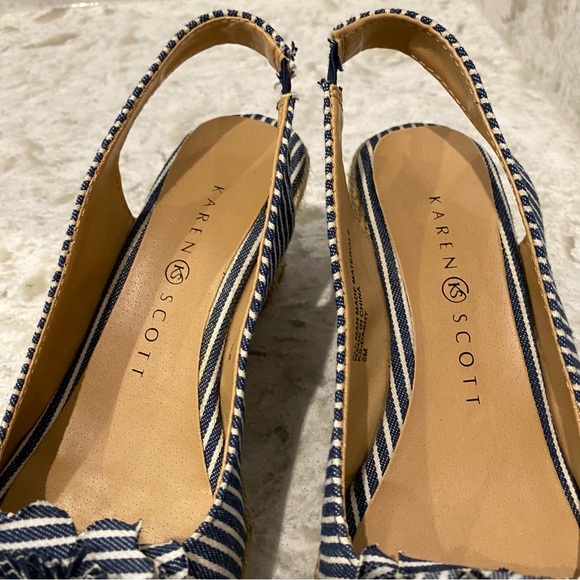 Karen Scott Wedge Heels Sandals Blue and White Striped Flower Detail Size 5 - Picture 6 of 8